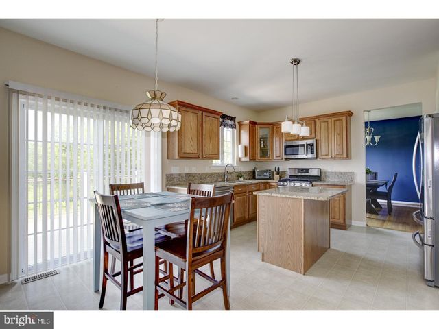 1129 WOODRUFF RD, Coatesville, PA 19320