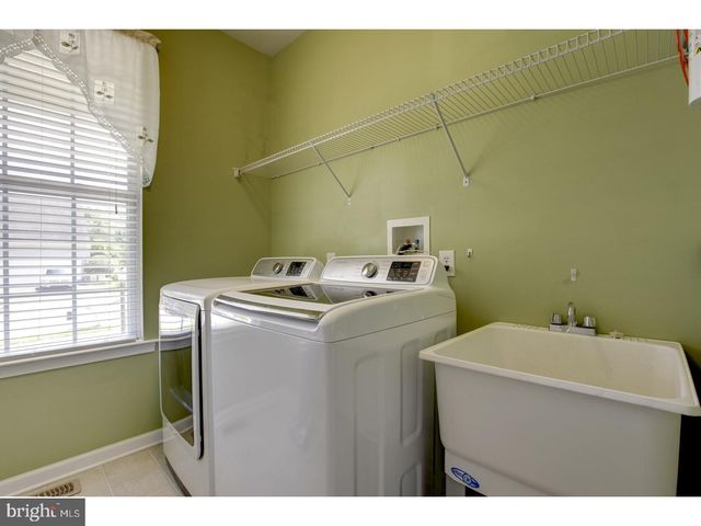 1129 WOODRUFF RD, Coatesville, PA 19320