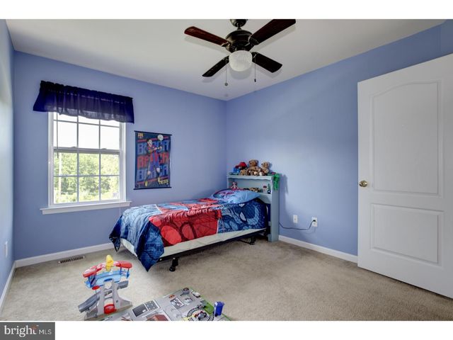 1129 WOODRUFF RD, Coatesville, PA 19320