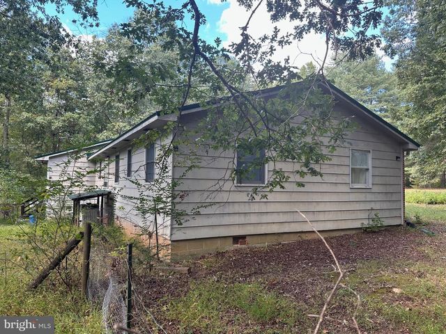 28494 EDDINGS RD, Rhoadesville, VA 22542