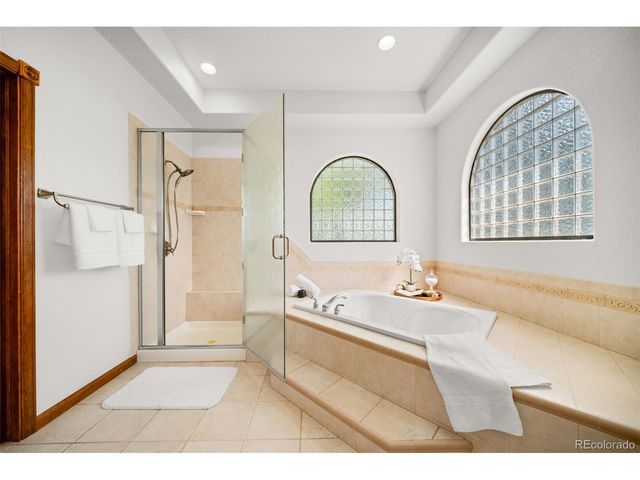 995 S Linden Pl, Pueblo West, CO 81007