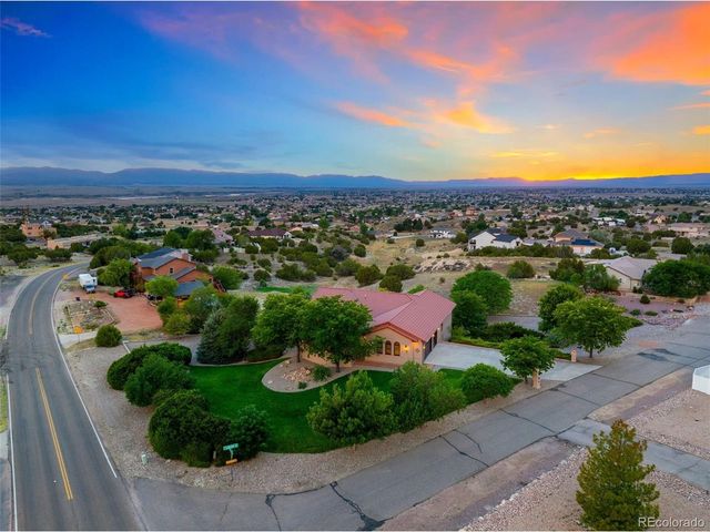 995 S Linden Pl, Pueblo West, CO 81007