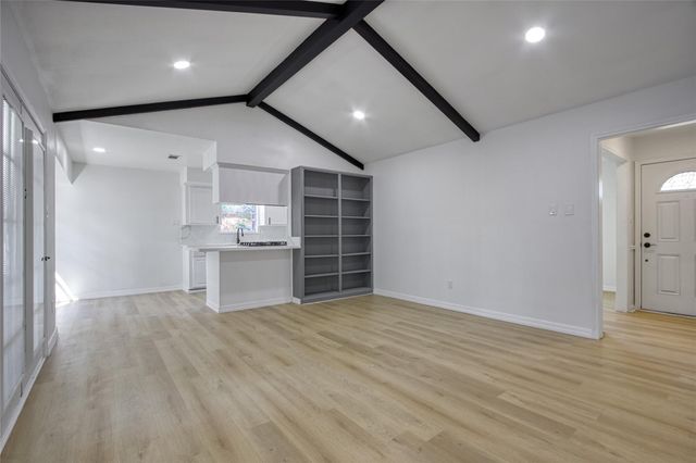 9703 Guest Street, Houston, TX 77078