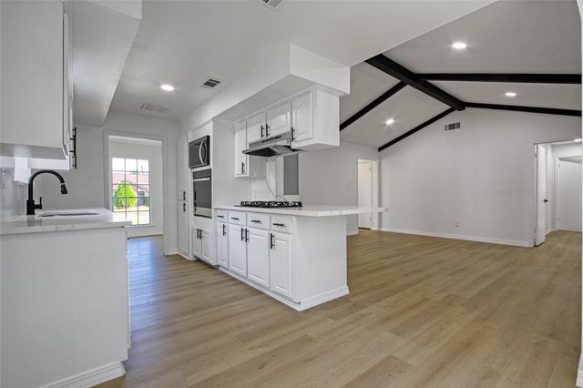 9703 Guest Street, Houston, TX 77078