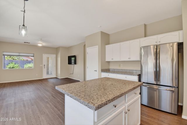 3680 S JOSHUA TREE Lane, Gilbert, AZ 85297