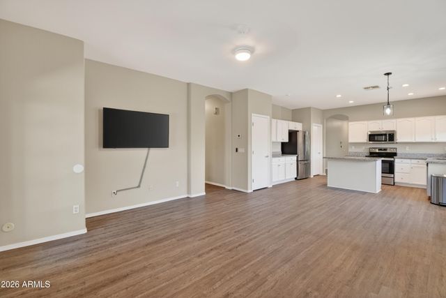 3680 S JOSHUA TREE Lane, Gilbert, AZ 85297