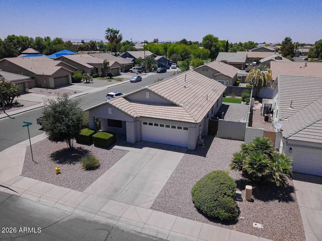 3680 S JOSHUA TREE Lane, Gilbert, AZ 85297