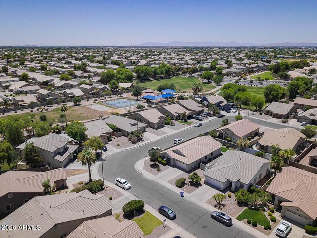 3680 S JOSHUA TREE Lane, Gilbert, AZ 85297