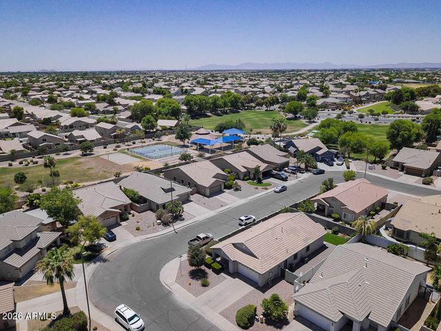 3680 S JOSHUA TREE Lane, Gilbert, AZ 85297