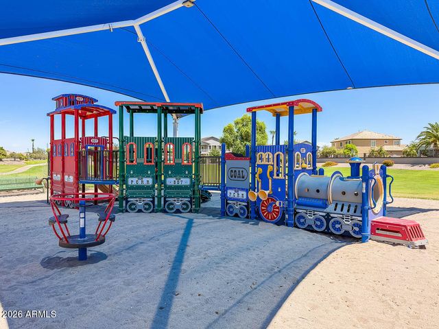 3680 S JOSHUA TREE Lane, Gilbert, AZ 85297