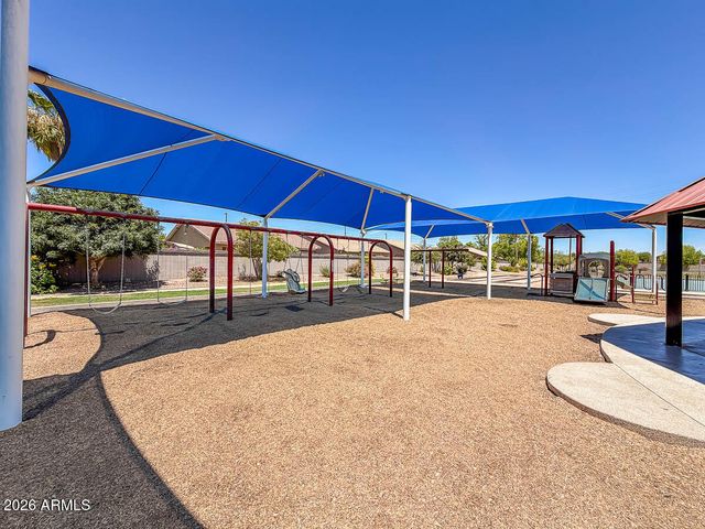 3680 S JOSHUA TREE Lane, Gilbert, AZ 85297