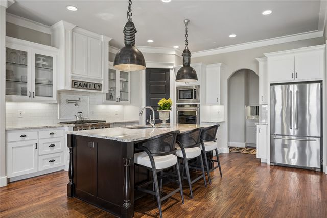 107 Brazos Court, Aledo, TX 76008