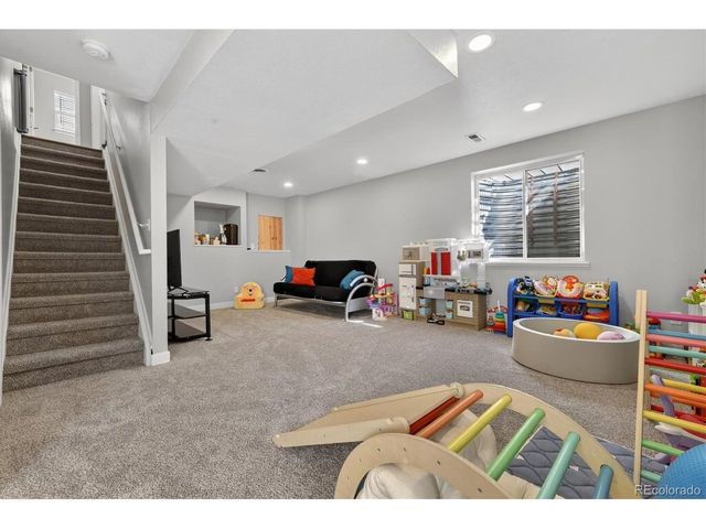 9619 Newcastle Dr, Highlands Ranch, CO 80130