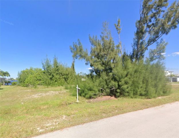 4323 NW 28TH ST, Cape Coral, FL 33993