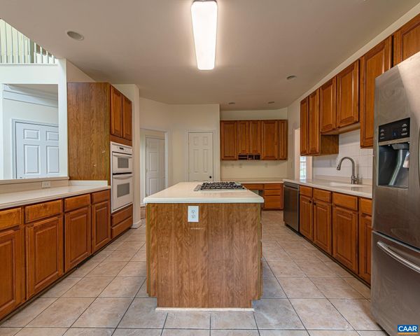 2008 SHEPHERDS RIDGE RD, Charlottesville, VA 22901