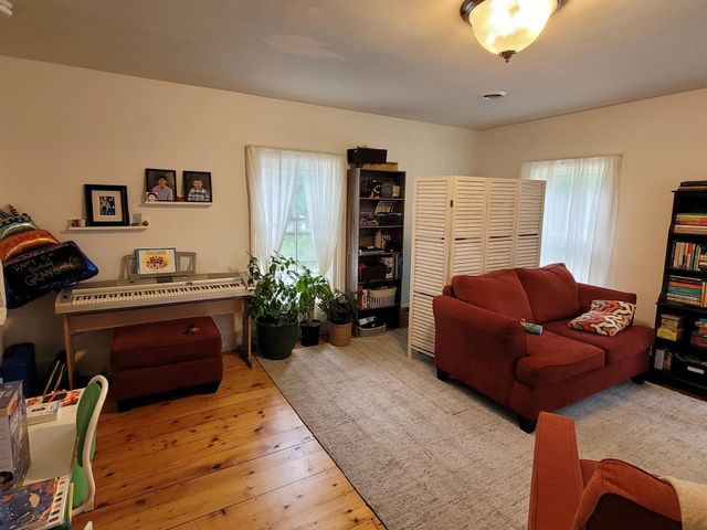 63 Main Street, Essex Junction, VT 05452