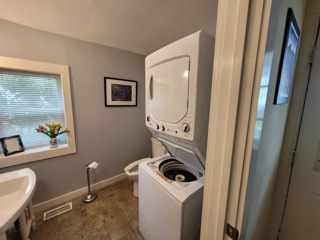 63 Main Street, Essex Junction, VT 05452