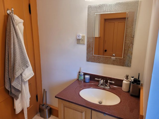 63 Main Street, Essex Junction, VT 05452