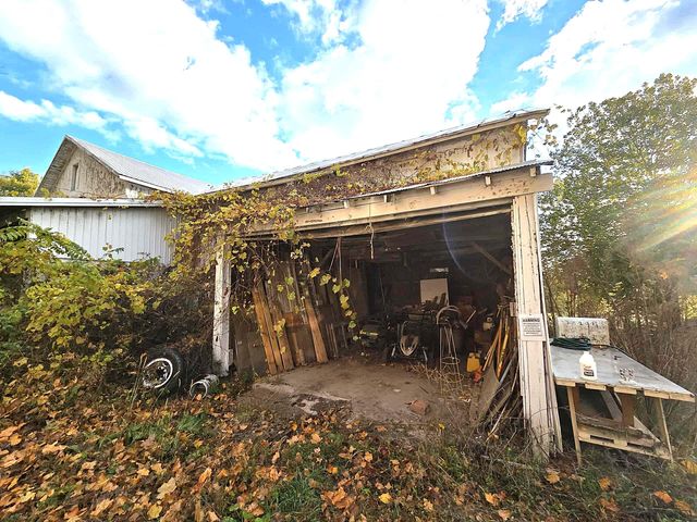 14308 Garber Road, Constantine Twp, MI 49042