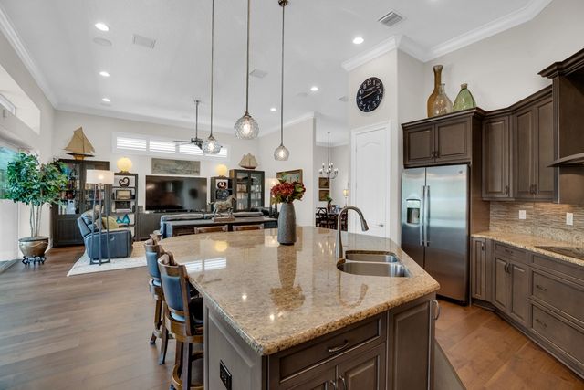 1017 River Wind Circle, Vero Beach, FL 32967