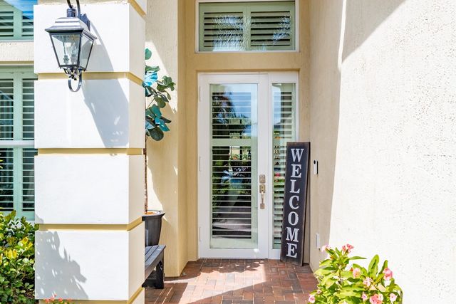 1017 River Wind Circle, Vero Beach, FL 32967