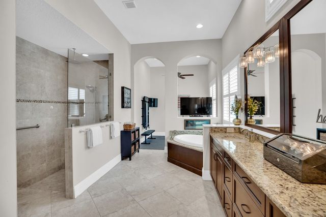 1017 River Wind Circle, Vero Beach, FL 32967