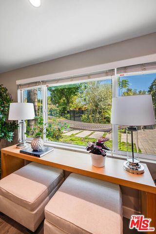15237 Otsego Street, Los Angeles, CA 91403