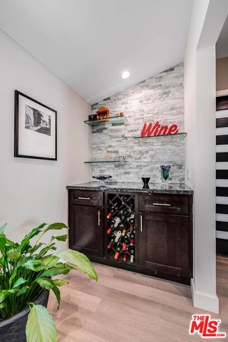 15237 Otsego Street, Los Angeles, CA 91403