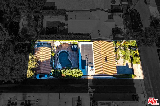15237 Otsego Street, Los Angeles, CA 91403