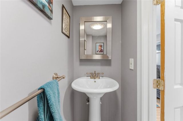 91 Evergreen Street, Providence, RI 02906