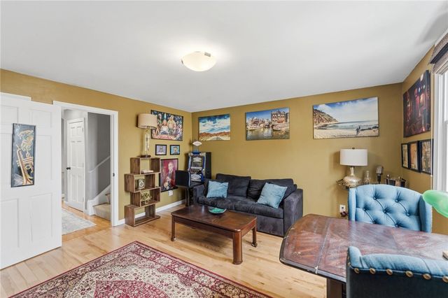 91 Evergreen Street, Providence, RI 02906