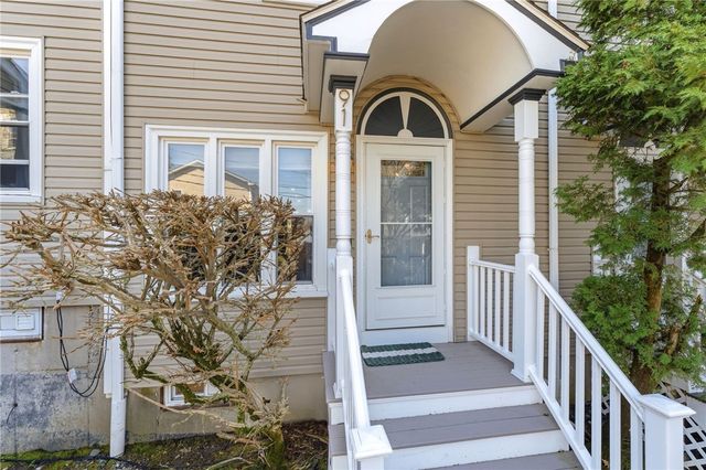 91 Evergreen Street, Providence, RI 02906