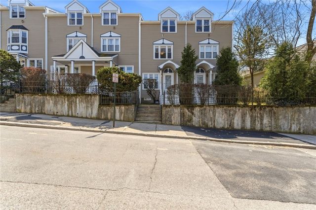 91 Evergreen Street, Providence, RI 02906