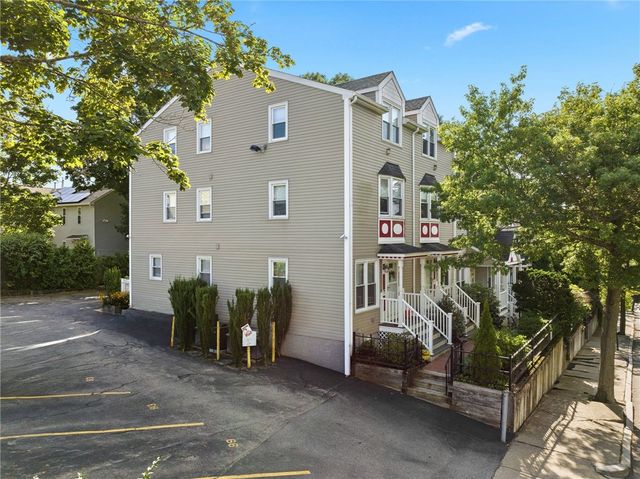 91 Evergreen Street, Providence, RI 02906