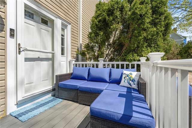 91 Evergreen Street, Providence, RI 02906