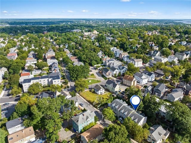 91 Evergreen Street, Providence, RI 02906