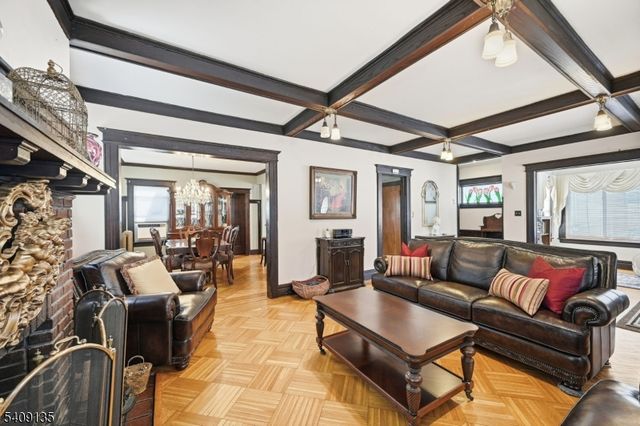 95 Parkway East, Bloomfield Twp., NJ 07003