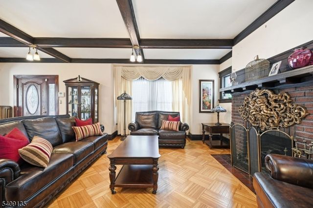 95 Parkway East, Bloomfield Twp., NJ 07003