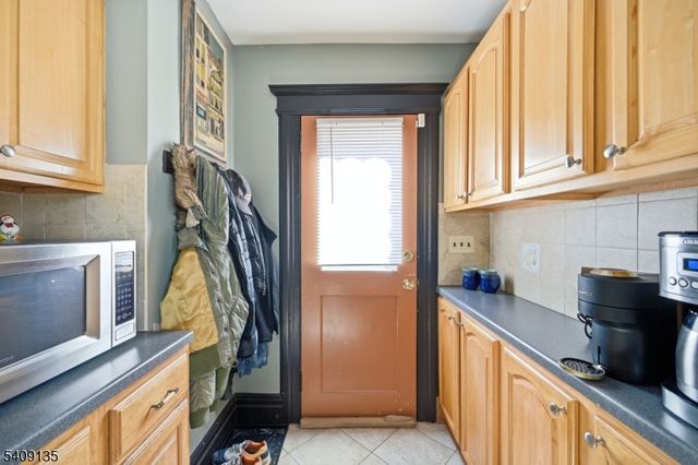 95 Parkway East, Bloomfield Twp., NJ 07003