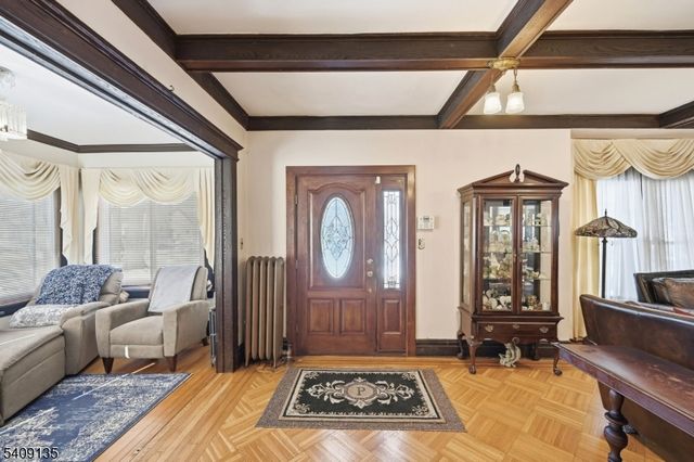 95 Parkway East, Bloomfield Twp., NJ 07003