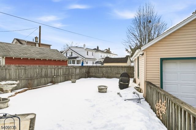 95 Parkway East, Bloomfield Twp., NJ 07003