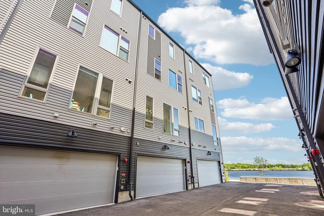 3210 SUNRISE WALK, Philadelphia, PA 19125