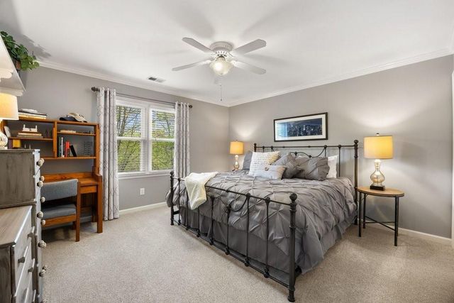 210 Lakeside Drive NW, Kennesaw, GA 30144