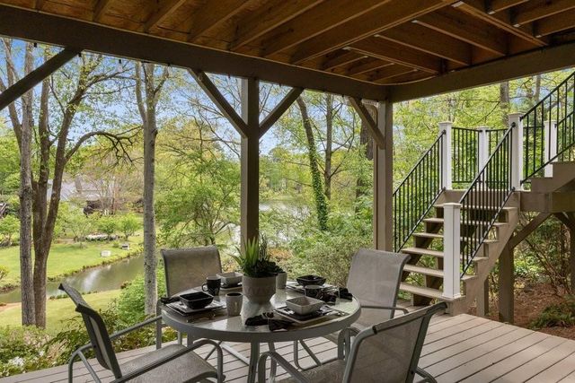 210 Lakeside Drive NW, Kennesaw, GA 30144