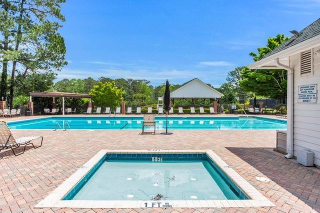 210 Lakeside Drive NW, Kennesaw, GA 30144