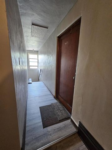 232 Cliff Street, Battle Creek, MI 49014