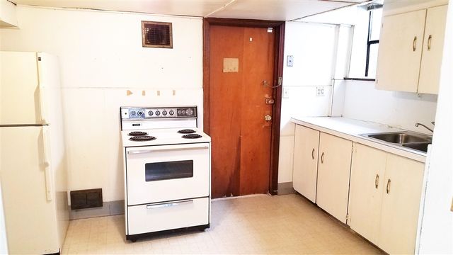 232 Cliff Street, Battle Creek, MI 49014