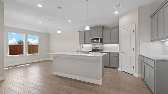 1753 RIVER BEND Road, Burleson, TX 76028