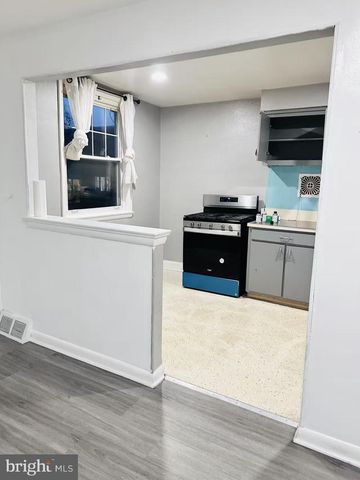 11701 MILLBROOK RD, Philadelphia, PA 19154