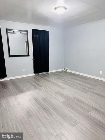 11701 MILLBROOK RD, Philadelphia, PA 19154